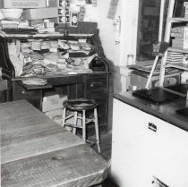 4 South Cameron, interior